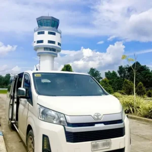 Toyota Hi-Ace Commuter Deluxe